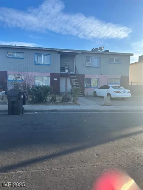 210 Kola St, Henderson, NV 89015