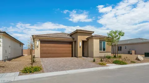 4230 E Brusca Way, Pahrump, NV 89061
