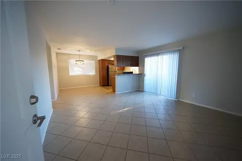 7300 Pirates Cove Rd #1001, Las Vegas, NV 89145
