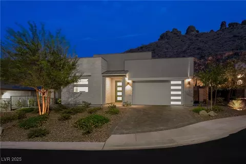 1908 Regal Bluff Dr, Henderson, NV 89052