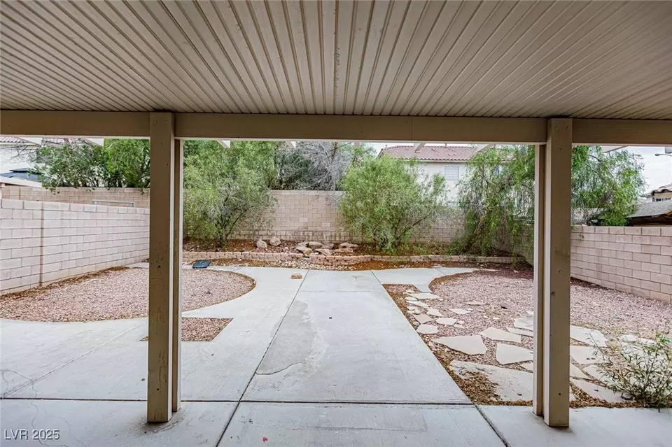 Exterior - 8290 Golden Cypress Ave, Las Vegas, NV 89117 photo 4 of 7