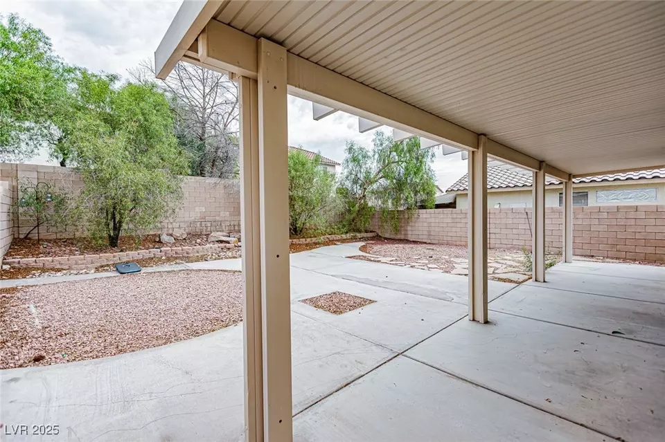 Exterior - 8290 Golden Cypress Ave, Las Vegas, NV 89117 photo 5 of 7