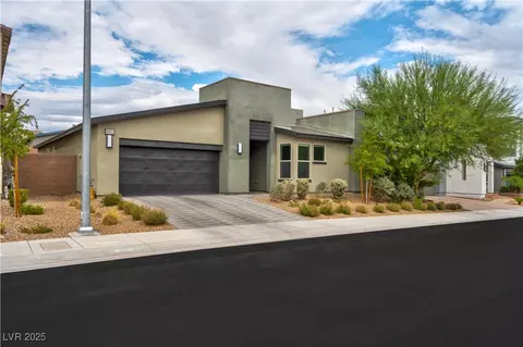 6841 Fallen Rock St, North Las Vegas, NV 89084