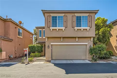 8136 Satin Carnation Ln, Las Vegas, NV 89166