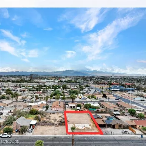 2321 Mccarran St, North Las Vegas, NV 89030