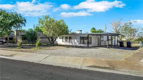 227 Nebraska Ave, Henderson, NV 89015