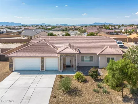 6790 Stubblefield Dr, Pahrump, NV 89061