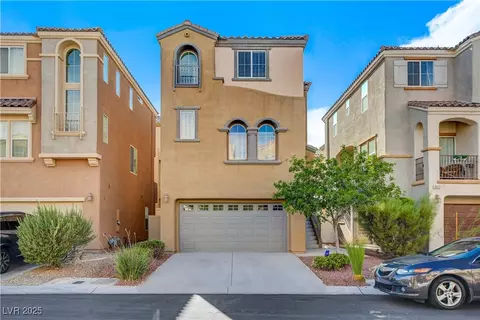 10529 Longoria Garden St, Las Vegas, NV 89141