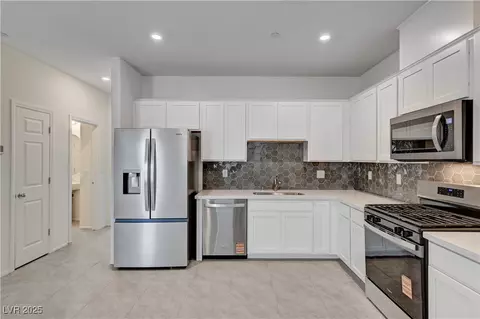 631 Bellus Pl, Henderson, NV 89015
