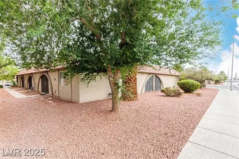 848 Hedge Way #5, Las Vegas, NV 89110