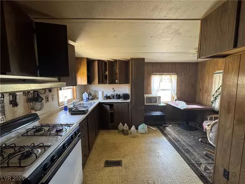 25 N Main St, Ely, NV 89301 photo 33