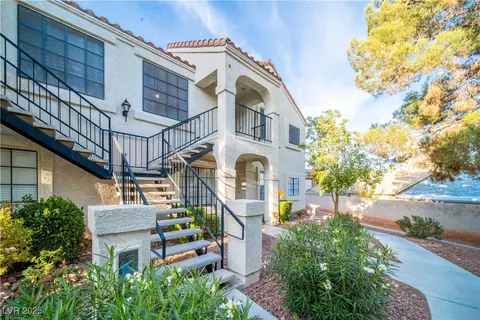 4724 Nara Vista Way #204, Las Vegas, NV 89103