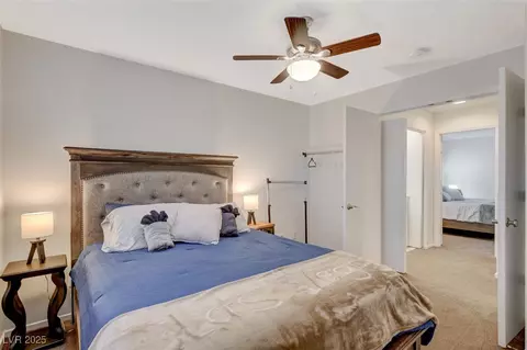 9472 W Diablo Dr, Las Vegas, NV 89148