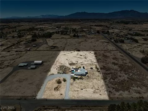 2911 Shadow Mountain St, Pahrump, NV 89060