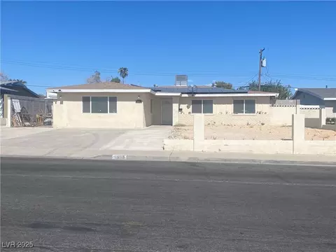5220 Del Rey Ave, Las Vegas, NV 89146
