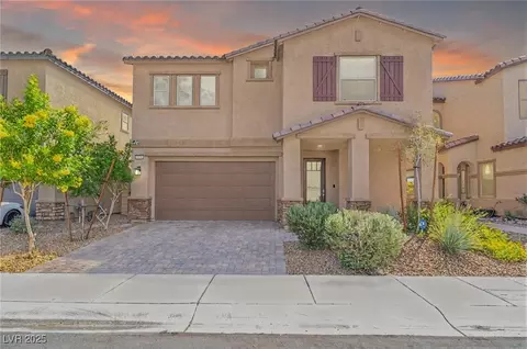 8130 Skye Desert Dr, Las Vegas, NV 89166