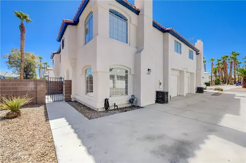 2732 Stargate St, Las Vegas, NV 89108