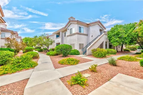 2125 Echo Bay St #204, Las Vegas, NV 89128