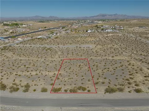1950 S Omaha Ave, Pahrump, NV 89048