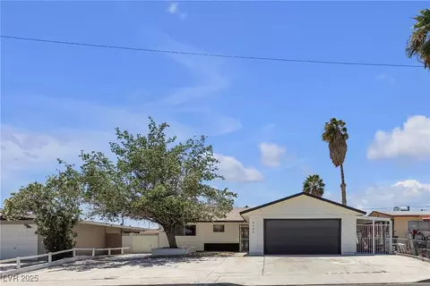6305 Fairwood Ave, Las Vegas, NV 89107