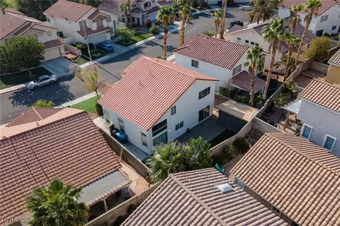View/Area - 2186 Eaglecloud Dr, Henderson, NV 89074 photo 4 of 7