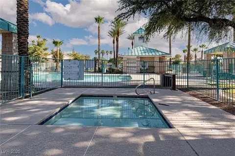Exterior - 2186 Eaglecloud Dr, Henderson, NV 89074 photo 8 of 9