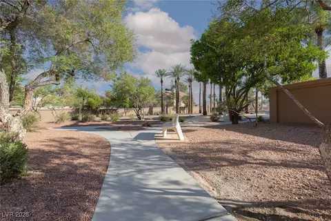 Exterior - 2186 Eaglecloud Dr, Henderson, NV 89074 photo 6 of 9