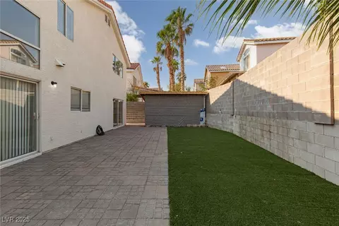 Exterior - 2186 Eaglecloud Dr, Henderson, NV 89074 photo 2 of 9