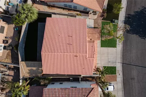 View/Area - 2186 Eaglecloud Dr, Henderson, NV 89074 photo 5 of 7