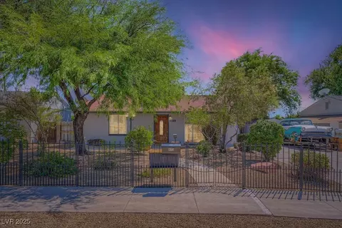 573 7th St, Boulder City, NV 89005