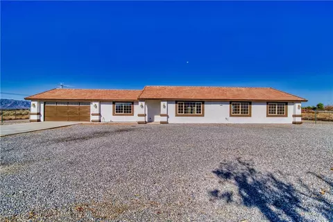 3950 S Rainbow Ave, Pahrump, NV 89048