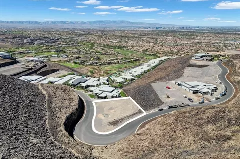 571 Cityview Ridge Dr, Henderson, NV 89012