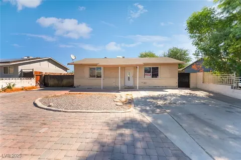 3712 Loyola St, North Las Vegas, NV 89030