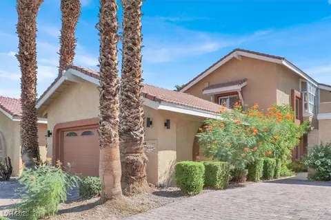 3034 Bel Air Dr, Las Vegas, NV 89109