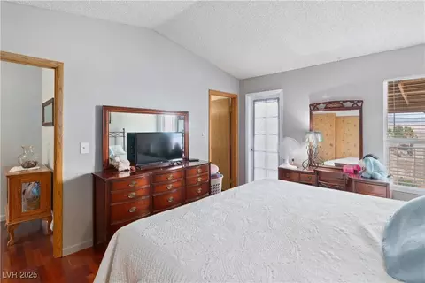 Bedroom - 3008 Soledad Dr, Laughlin, NV 89029 photo 3 of 6