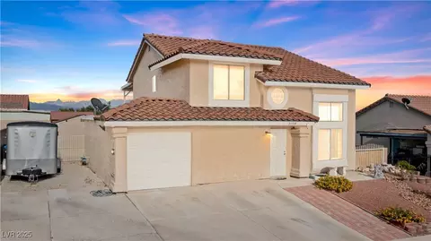 Exterior - 3008 Soledad Dr, Laughlin, NV 89029 photo 2 of 33