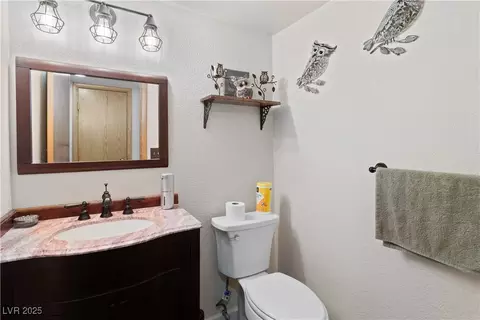 Bath - 3008 Soledad Dr, Laughlin, NV 89029 photo 1 of 6
