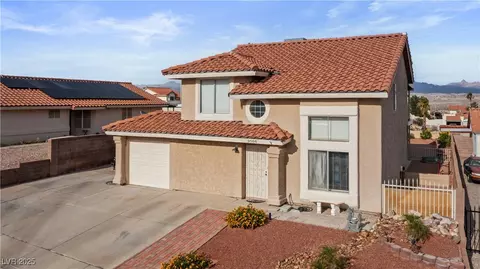 Exterior - 3008 Soledad Dr, Laughlin, NV 89029 photo 21 of 33