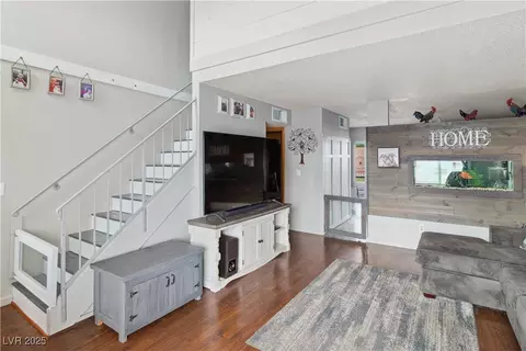 Living - 3008 Soledad Dr, Laughlin, NV 89029 photo 3 of 3