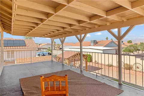 Exterior - 3008 Soledad Dr, Laughlin, NV 89029 photo 7 of 33