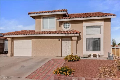 Exterior - 3008 Soledad Dr, Laughlin, NV 89029 photo 16 of 33