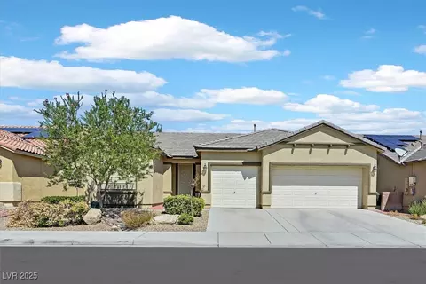 2116 W El Campo Grande Ave, North Las Vegas, NV 89031