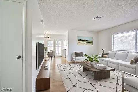 6228 Meadow View Ln, Las Vegas, NV 89103