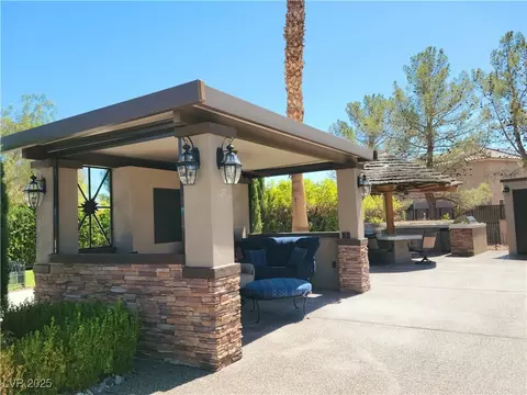 8175 Arville St #176, Las Vegas, NV 89139