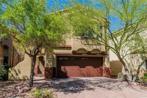 7353 Arlington Garden St, Las Vegas, NV 89166