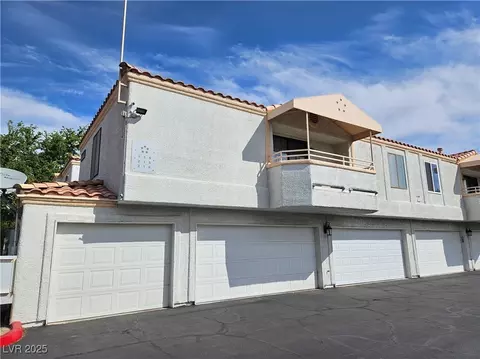 8452 Boseck Dr #216, Las Vegas, NV 89145