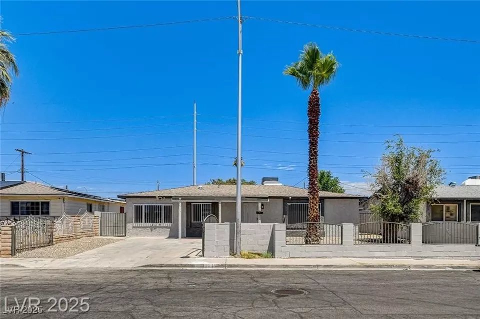 Other - 1641 K St, Las Vegas, NV 89106 photo 2 of 14