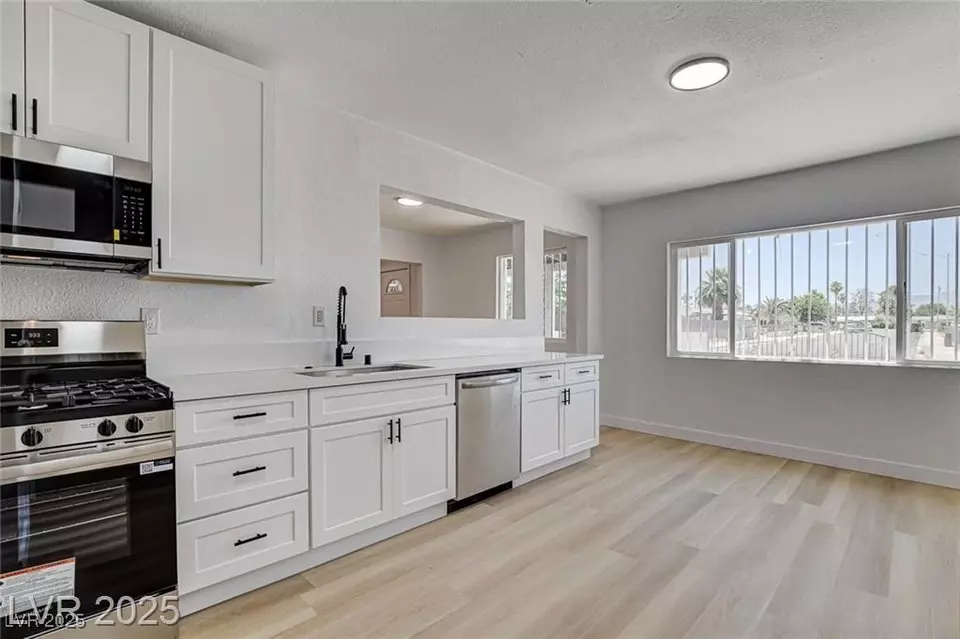 Kitchen - 1641 K St, Las Vegas, NV 89106 photo 2 of 2