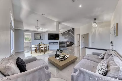 286 Fairmeadow St, Henderson, NV 89012