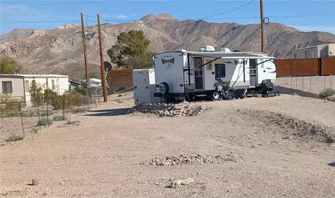 569 W Ward, Beatty, NV 89003